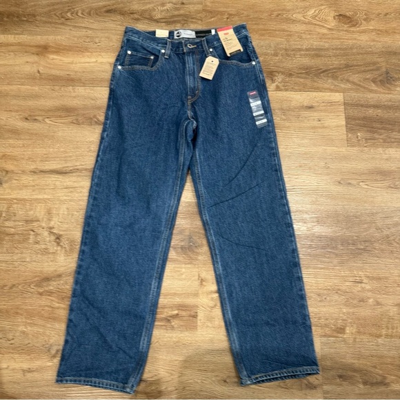 Levi's Women's '94 Baggy‎ Silver Tab Dark Wash Jeans Size 30 NEW - Picture 1 of 9
